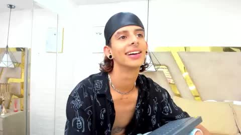 Snapshot of ibratxandy chatting on September 2025 10:23:02 PM ibratxandy online show from September 2025 10:23:02 PM