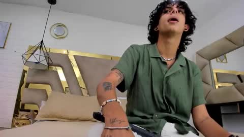 Snapshot of ibratxandy chatting on November 2025 06:32:01 PM ibratxandy online show from November 2025 06:32:01 PM