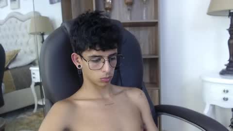 ibratxandy online show from April 2026 07:16:01 PM