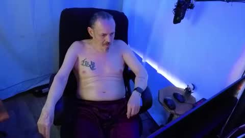 Snapshot of ibrichyrich chatting on April 2026 12:16:02 AM Rich online show from April 2026 12:16:02 AM