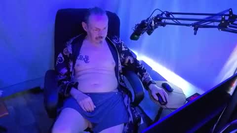 Snapshot of ibrichyrich chatting on April 2026 12:08:01 AM Rich online show from April 2026 12:08:01 AM