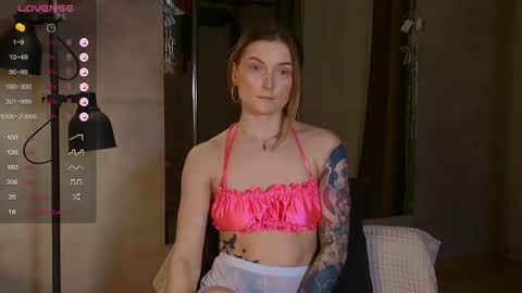 Milena online show from May 2026 09:22:01 PM