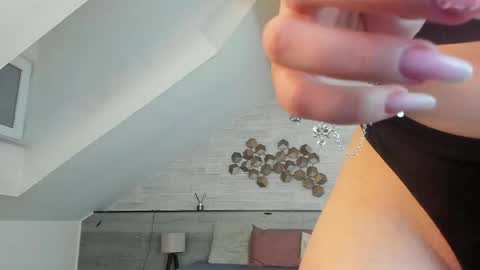 Ice Blue online show from May 2026 06:38:01 PM