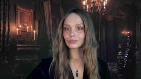 Nina online show from September 2025 11:53:01 PM