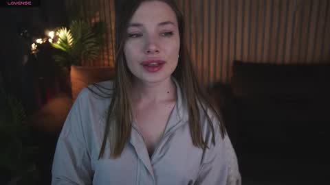 Snapshot of icedanielles chatting on March 2026 02:01:01 PM Danielle online show from March 2026 02:01:01 PM