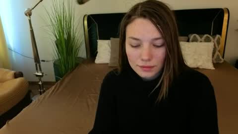 Danielle online show from April 2026 12:36:01 PM