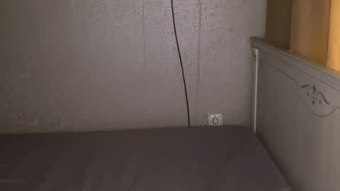 Ksenia online show from October 2025 10:49:02 AM