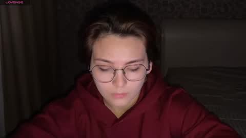 Snapshot of iceeheart chatting on November 2025 05:00:01 PM Ksenia online show from November 2025 05:00:01 PM