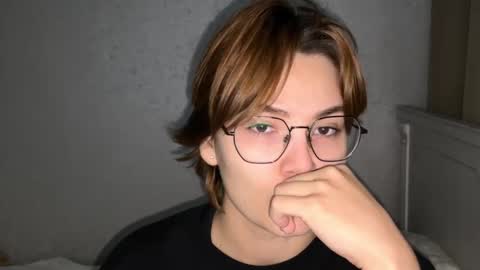 Snapshot of iceeheart chatting on November 2025 03:03:02 PM Ksenia online show from November 2025 03:03:02 PM