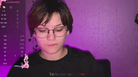 Snapshot of iceeheart chatting on April 2026 08:35:02 PM Ksenia online show from April 2026 08:35:02 PM