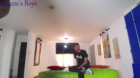 THOMAS AND DAMIAND online show from February 2026 01:47:01 PM