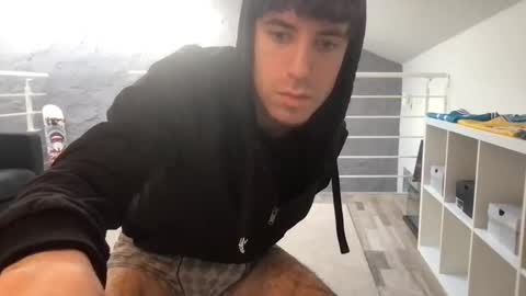 Snapshot of icyninesix chatting on December 2024 12:47:02 PM icyninesix online show from December 2024 12:47:02 PM