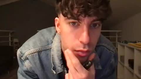 Snapshot of icyninesix chatting on January 2025 07:03:01 PM icyninesix online show from January 2025 07:03:01 PM