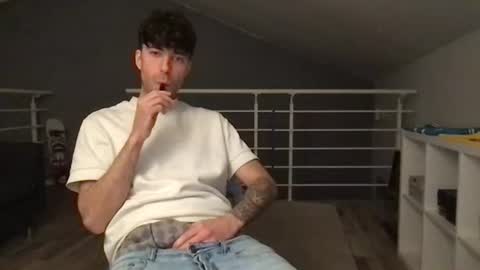 Snapshot of icyninesix chatting on February 2025 01:34:02 AM icyninesix online show from February 2025 01:34:02 AM