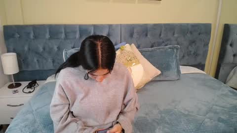 Snapshot of icysweetcam chatting on December 2024 11:50:02 AM Icy online show from December 2024 11:50:02 AM