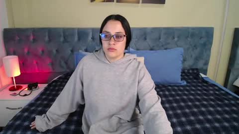 Snapshot of icysweetcam chatting on December 2024 11:34:01 AM Icy online show from December 2024 11:34:01 AM