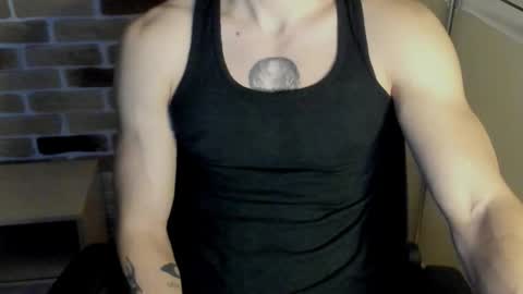 Snapshot of idkiww chatting on November 2025 07:45:01 PM yo online show from November 2025 07:45:01 PM