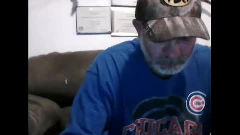 idkwhyidothis348732 online show from January 2025 02:08:02 PM