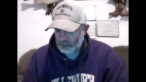 idkwhyidothis348732 online show from January 2025 11:53:02 AM