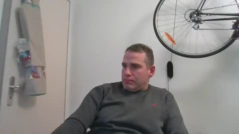 Snapshot of idontknowwhy1 chatting on January 2025 12:11:01 AM idontknowwhy1 online show from January 2025 12:11:01 AM