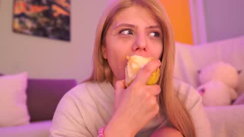 Little Flower online show from February 2025 07:40:02 PM