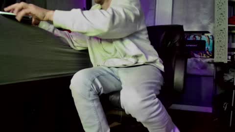 Snapshot of igetherwetter chatting on January 2025 08:47:02 AM Amiri Roue online show from January 2025 08:47:02 AM