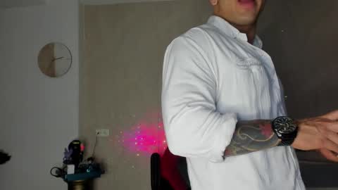 Snapshot of igor_scott chatting on December 2024 02:10:01 AM Igor scott online show from December 2024 02:10:01 AM