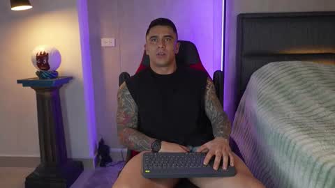 Snapshot of igor_scott chatting on October 2025 08:54:02 PM Igor scott online show from October 2025 08:54:02 PM