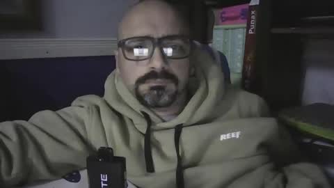 Snapshot of igorargen4 chatting on October 2025 01:03:01 AM igorargen4 online show from October 2025 01:03:01 AM