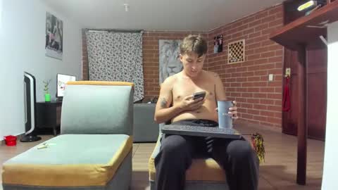 Snapshot of iham_28 chatting on February 2026 04:23:02 AM Iham online show from February 2026 04:23:02 AM