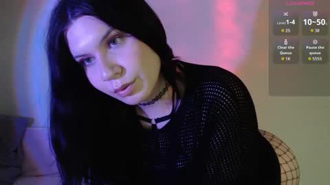 Vella online show from October 2025 07:07:02 PM