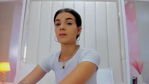 Snapshot of iisabella_hot02 chatting on October 2025 12:33:01 PM iisabella_hot02 online show from October 2025 12:33:01 PM