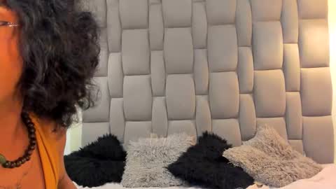 ile_matamba online show from September 2025 02:44:02 PM