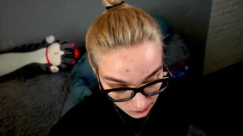 ileanacampbel online show from February 2025 08:48:02 AM