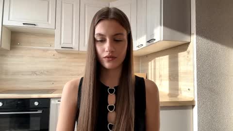 Sophie online show from April 2026 11:08:01 AM