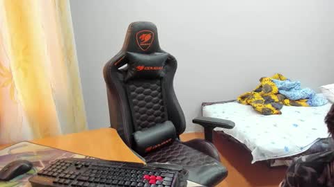 iliaskris online show from September 2025 09:56:01 AM