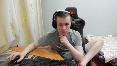 iliaskris online show from November 2025 12:55:02 AM