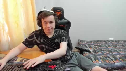 iliaskris online show from March 2026 12:31:02 PM