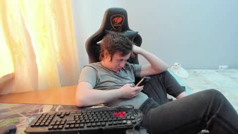 iliaskris online show from March 2026 08:08:02 AM