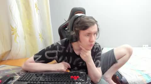 iliaskris online show from March 2026 04:12:02 PM