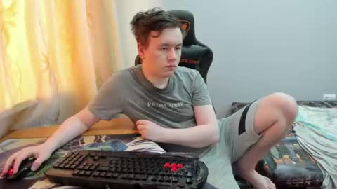 iliaskris online show from June 2026 12:50:01 AM