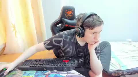 iliaskris online show from July 2026 03:03:02 PM