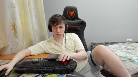 iliaskris online show from July 2026 08:33:01 PM