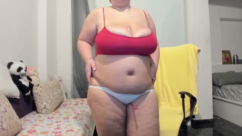 Snapshot of ilikefacial chatting on December 2024 06:17:02 PM Bamby online show from December 2024 06:17:02 PM