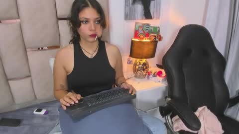 ILY   online show from December 2024 11:29:01 PM
