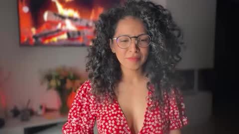 Snapshot of illaroom chatting on March 2026 11:44:01 PM Kloe online show from March 2026 11:44:01 PM