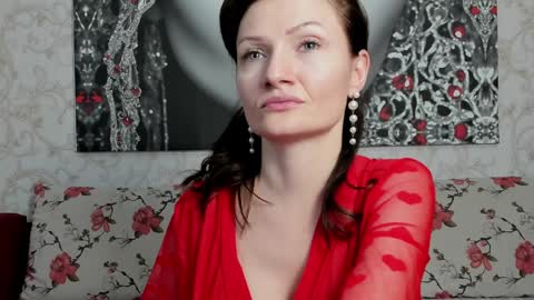 Snapshot of illegalbeauty87 chatting on December 2024 01:42:01 AM Ingrid or more easier...Miss GoDDess Mistress online show from December 2024 01:42:01 AM