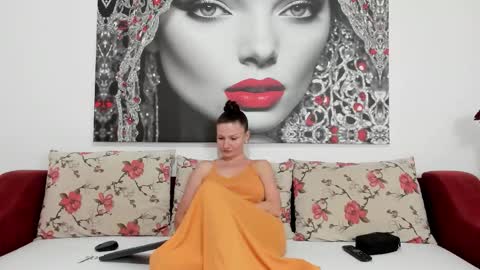 Snapshot of illegalbeauty87 chatting on September 2025 07:47:02 PM Ingrid or more easier...Miss GoDDess Mistress online show from September 2025 07:47:02 PM