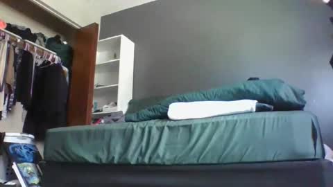 Snapshot of illlypad_lilac chatting on April 2026 08:59:02 PM Lilly online show from April 2026 08:59:02 PM