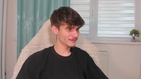 Snapshot of illusions888 chatting on January 2025 12:45:02 PM D-Illusion online show from January 2025 12:45:02 PM